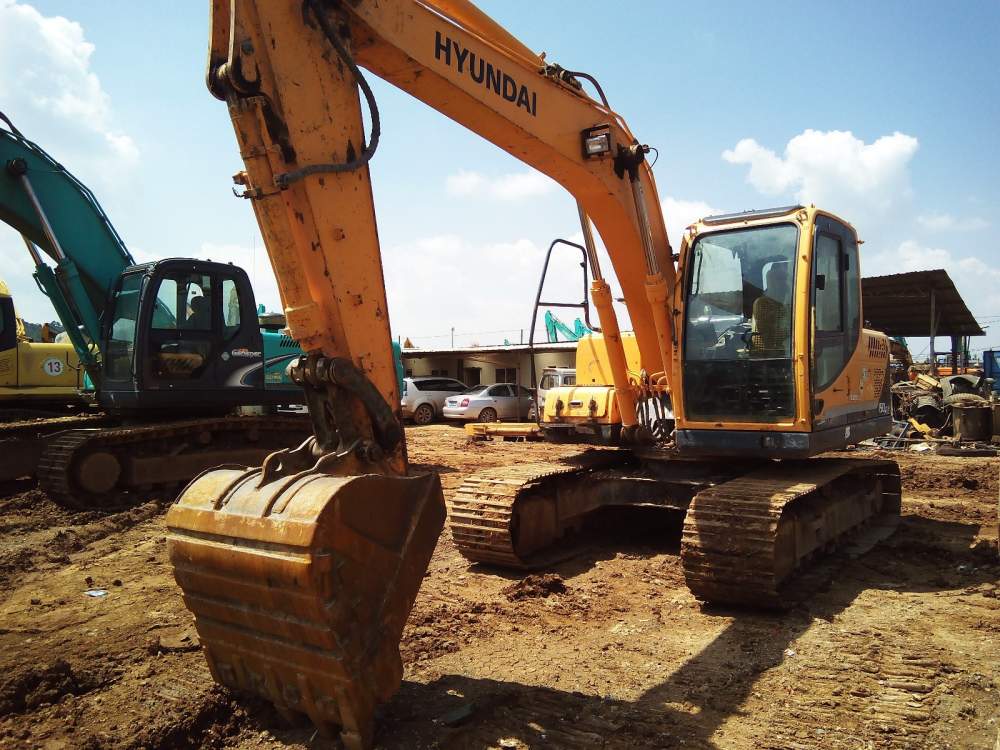 挖掘機(jī)液壓油管更換方法(挖機(jī)怎樣正確的更換液壓油管) 挖掘機(jī)液壓油管更換方法(挖機(jī)怎樣正確的更換液壓油管)